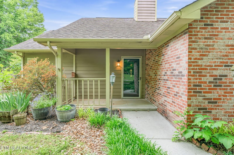 813 Wood Harbour Rd, Knoxville, TN 37934