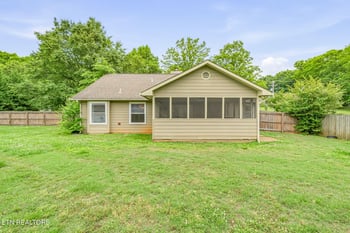 813 Wood Harbour Rd, Knoxville, TN 37934