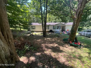 8133 Paradise Dr, Powell, TN 37849