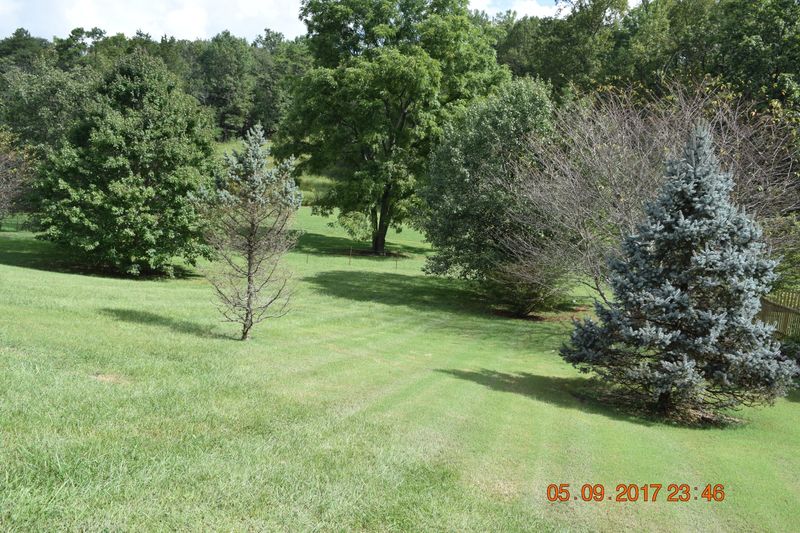 8136 W Pointe Dr, Talbott, TN 37877