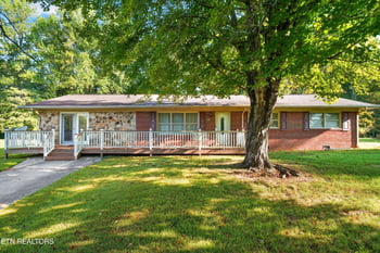 813815 Stephens Rd, Rocky Top, TN 37769