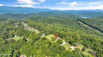 813815 Stephens Rd, Rocky Top, TN 37769