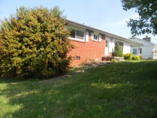 814 Brown, Kingston, TN 37763