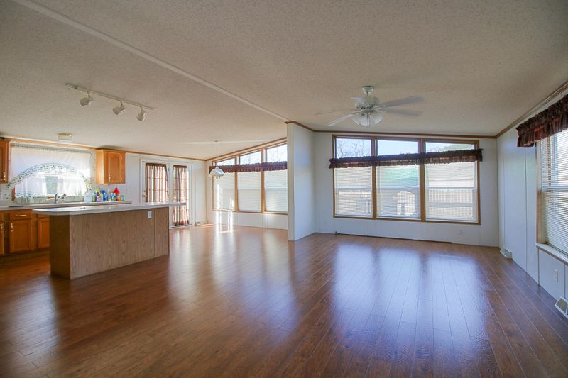 814 Harvest Meadows Dr, Kodak, TN 37764