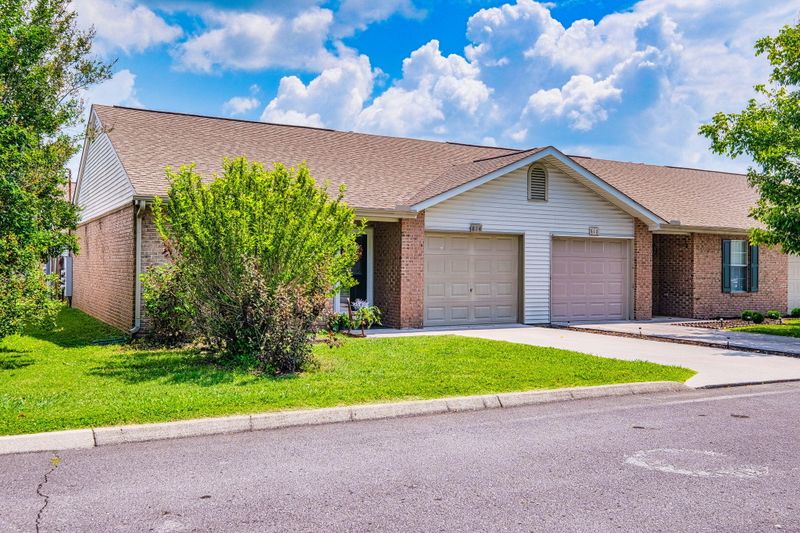 814 Wakebridge Blvd, Powell, TN 37849