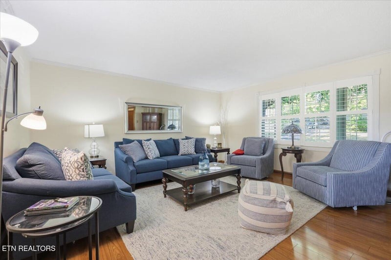 816 Kevin Rd, Knoxville, TN 37923