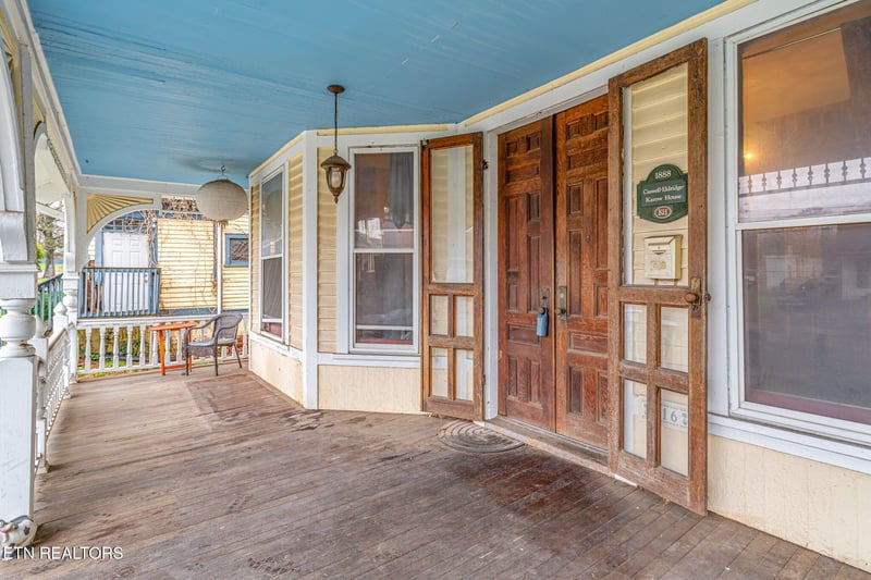 816 N 4th Ave, Knoxville, TN 37917