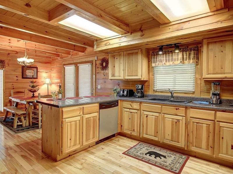 817 S New Era Rd, Sevierville, TN 37862