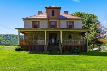 8179 Tennessee 131, Washburn, TN 37888