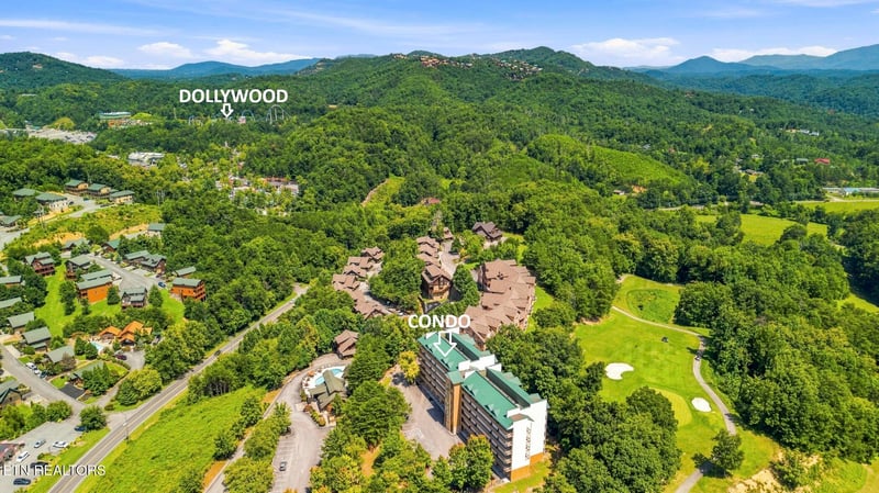 818 Golf View Blvd #1401, Pigeon Forge, TN 37863
