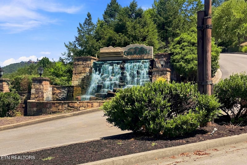 818 Golf View Blvd #1401, Pigeon Forge, TN 37863