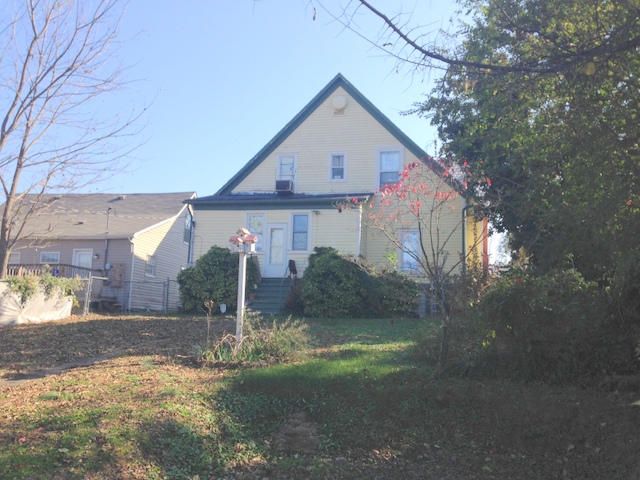 818 Pennsylvania Ave, Etowah, TN 37331