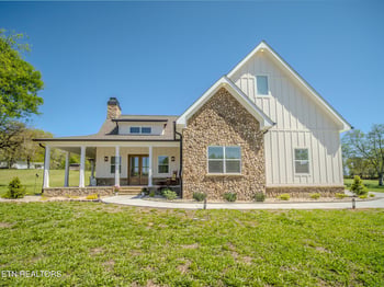 818 Sophie Dr, Greenback, TN 37742