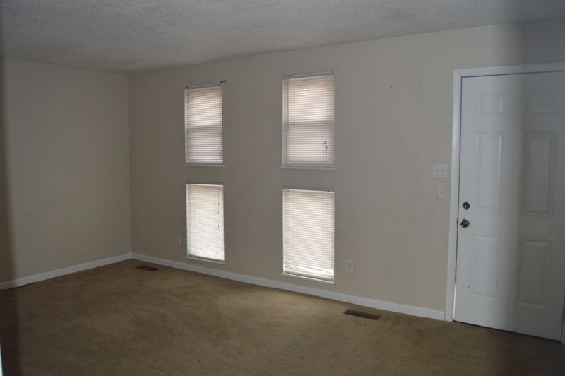 818 Walker Ave, Seymour, TN 37865