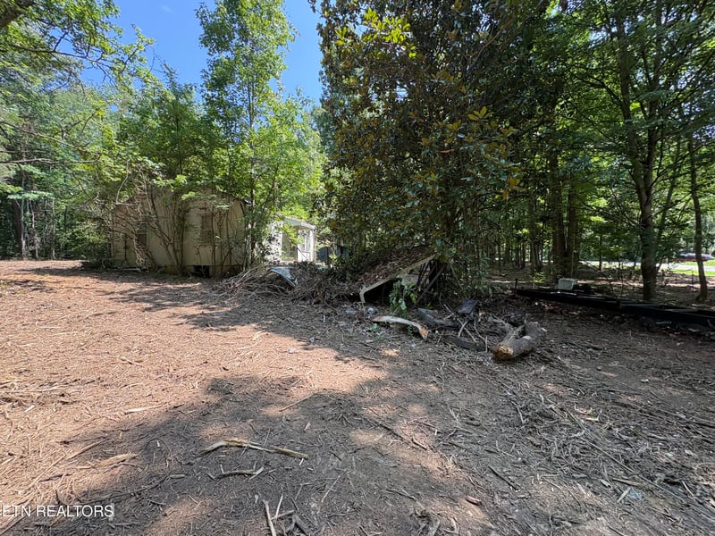 8188 E Town Creek Rd, Lenoir City, TN 37772
