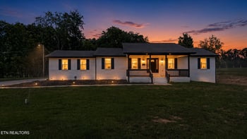 819 Edna Garland Rd, Maryville, TN 37801
