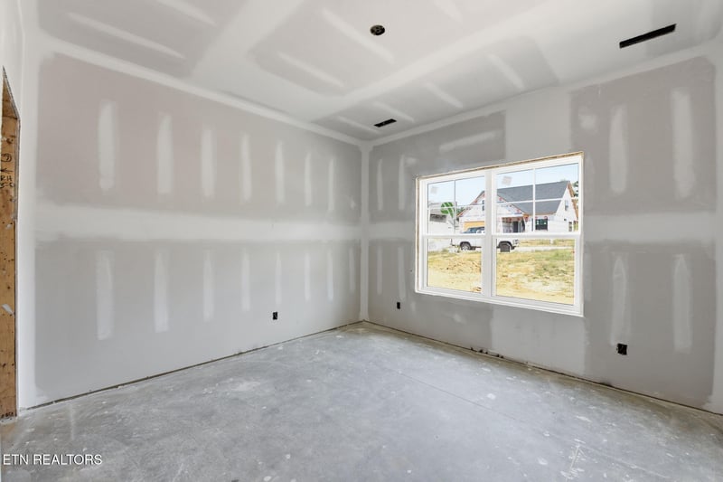 819 Greenhead Ln, Knoxville, TN 37924