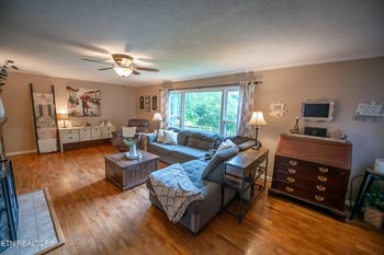 819 Keith Ln, Athens, TN 37303