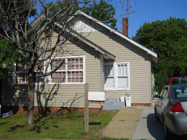 819 Washington Ave, Etowah, TN 37331
