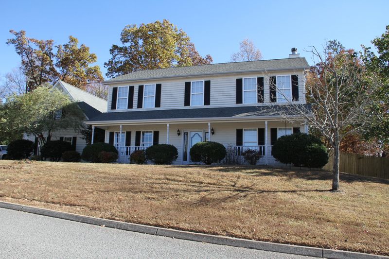 8197 Foxworth Tr, Powell, TN 37849