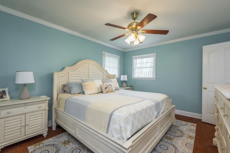 820 Bonnyview Ave, Kingston, TN 37763
