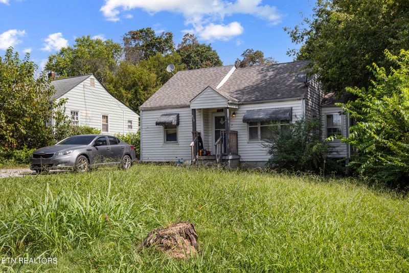 820 S Castle St, Knoxville, TN 37914