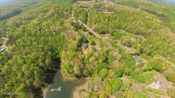820 Sand Cut Rd, Oneida, TN 37841