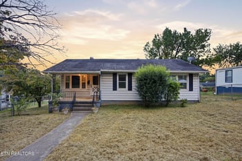 820 W Emerald Ave, Knoxville, TN 37921
