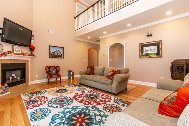 8200 Broken Rock Ln, Knoxville, TN 37924