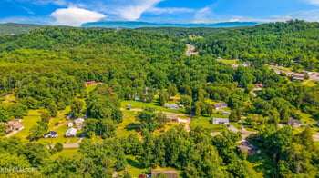 8200 Burnell Ln, Knoxville, TN 37920