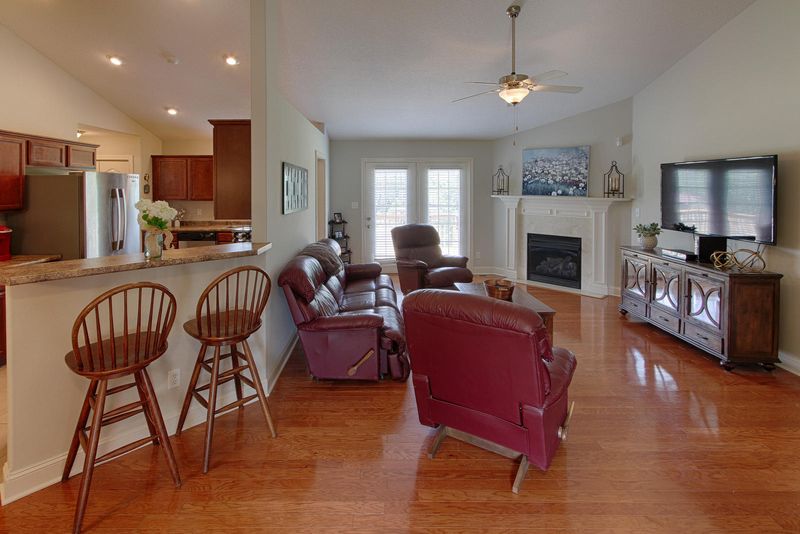 8200 Horseshoe Mesa Tr, Corryton, TN 37721