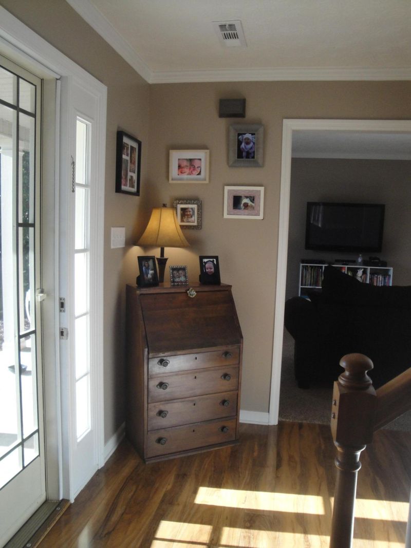 8206 Foxworth Tr, Powell, TN 37849