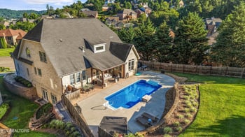 8206 Meadow Falls Ln, Knoxville, TN 37931