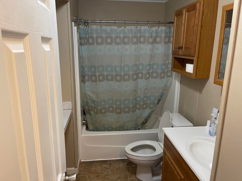 8207 Emory Rd, Corryton, TN 37721