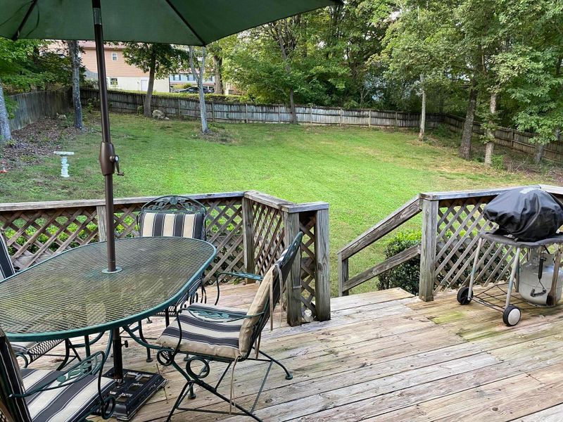 8209 Richland Colony Rd, Knoxville, TN 37923