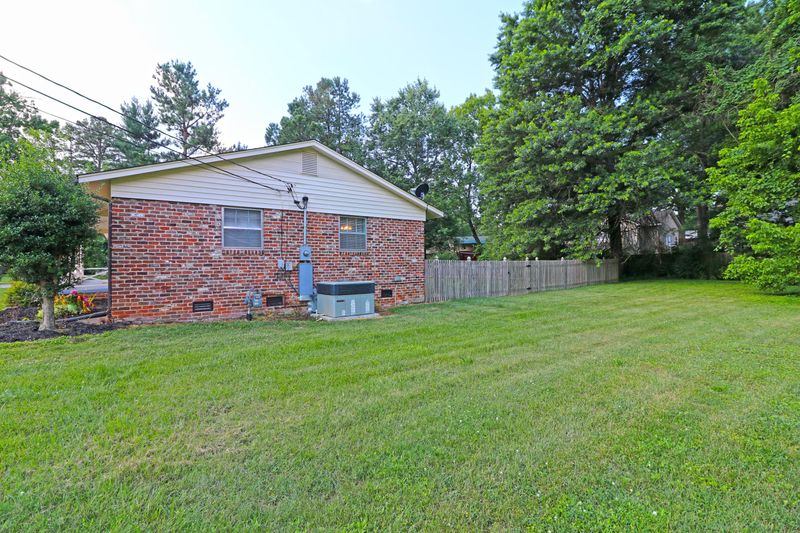 821 Noragate Rd, Knoxville, TN 37919