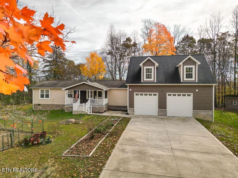 821 Ridge Circle Rd, Andersonville, TN 37705