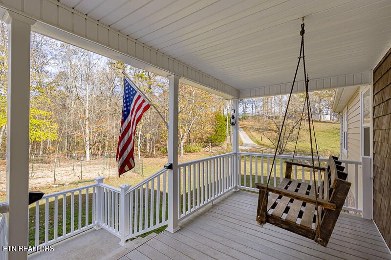 821 Ridge Circle Rd, Andersonville, TN 37705