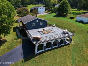 8216 Pickens Gap Rd, Knoxville, TN 37920