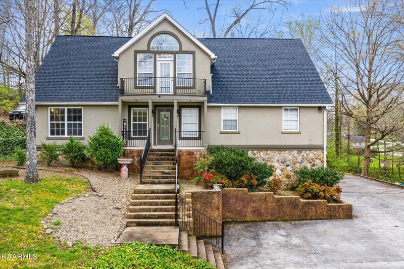 8217 Sharp Rd, Powell, TN 37849
