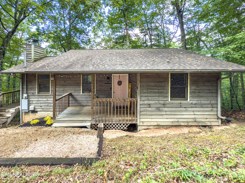 822 Christy Ln, Townsend, TN 37882