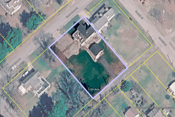 822 Cumberland St, Harriman, TN 37748