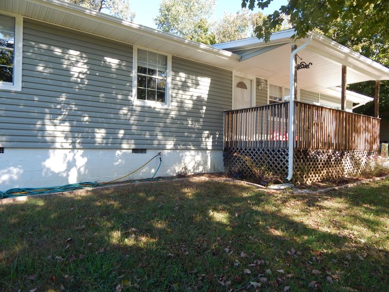 822 Houston Dr, Seymour, TN 37865