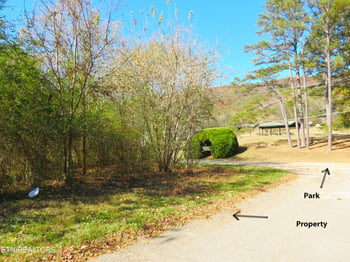 822 Renfro Rd, Harriman, TN 37748