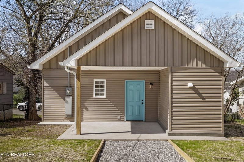 822 Vermont Ave, Knoxville, TN 37921
