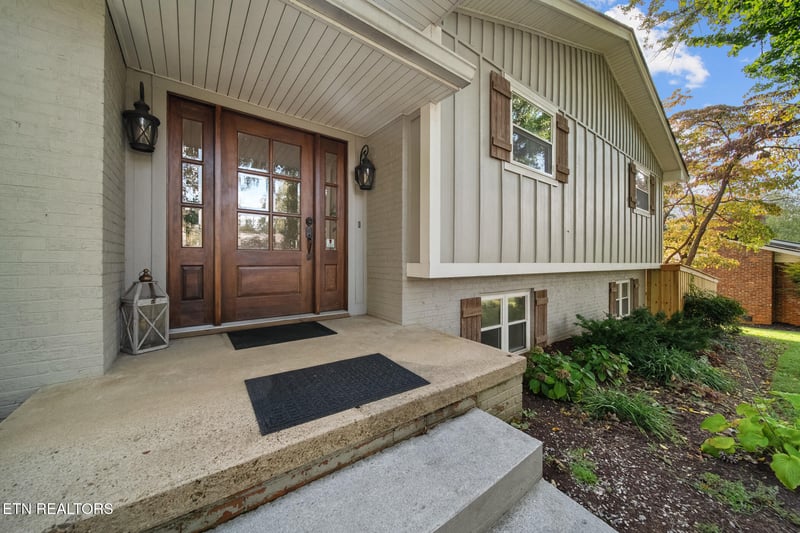 8220 Bennington Dr, Knoxville, TN 37909