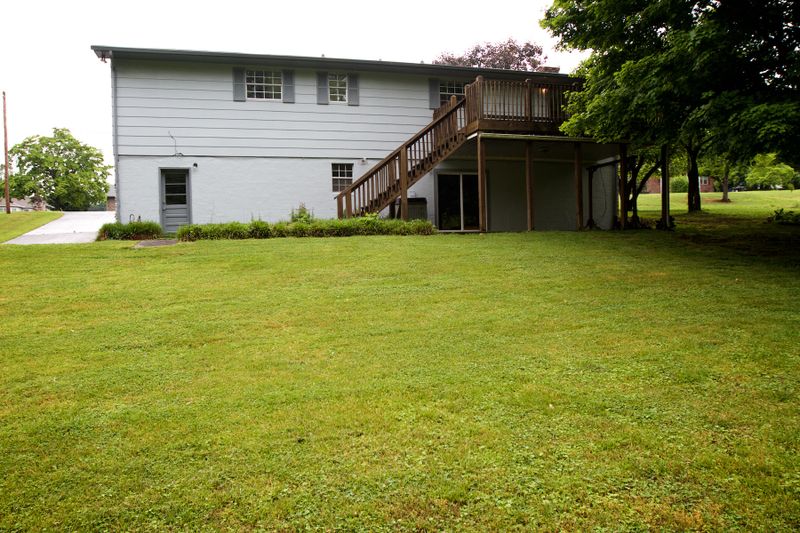 8228 Bonanza Rd, Powell, TN 37849