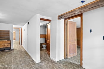8229 E Lamar Alexander Parkway Pkwy, Townsend, TN 37882