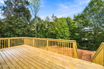 823 Gresham Rd, Knoxville, TN 37918