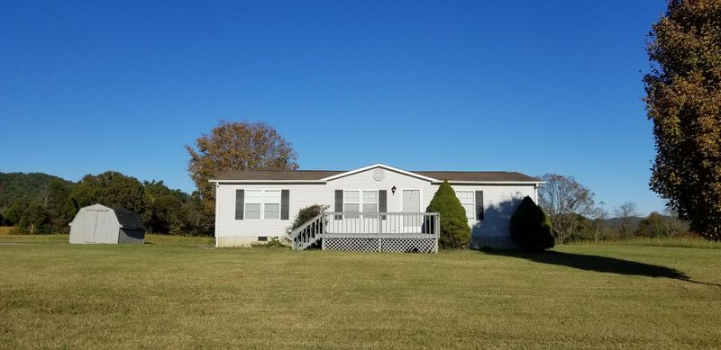 823 Smokey, Rutledge, TN 37861